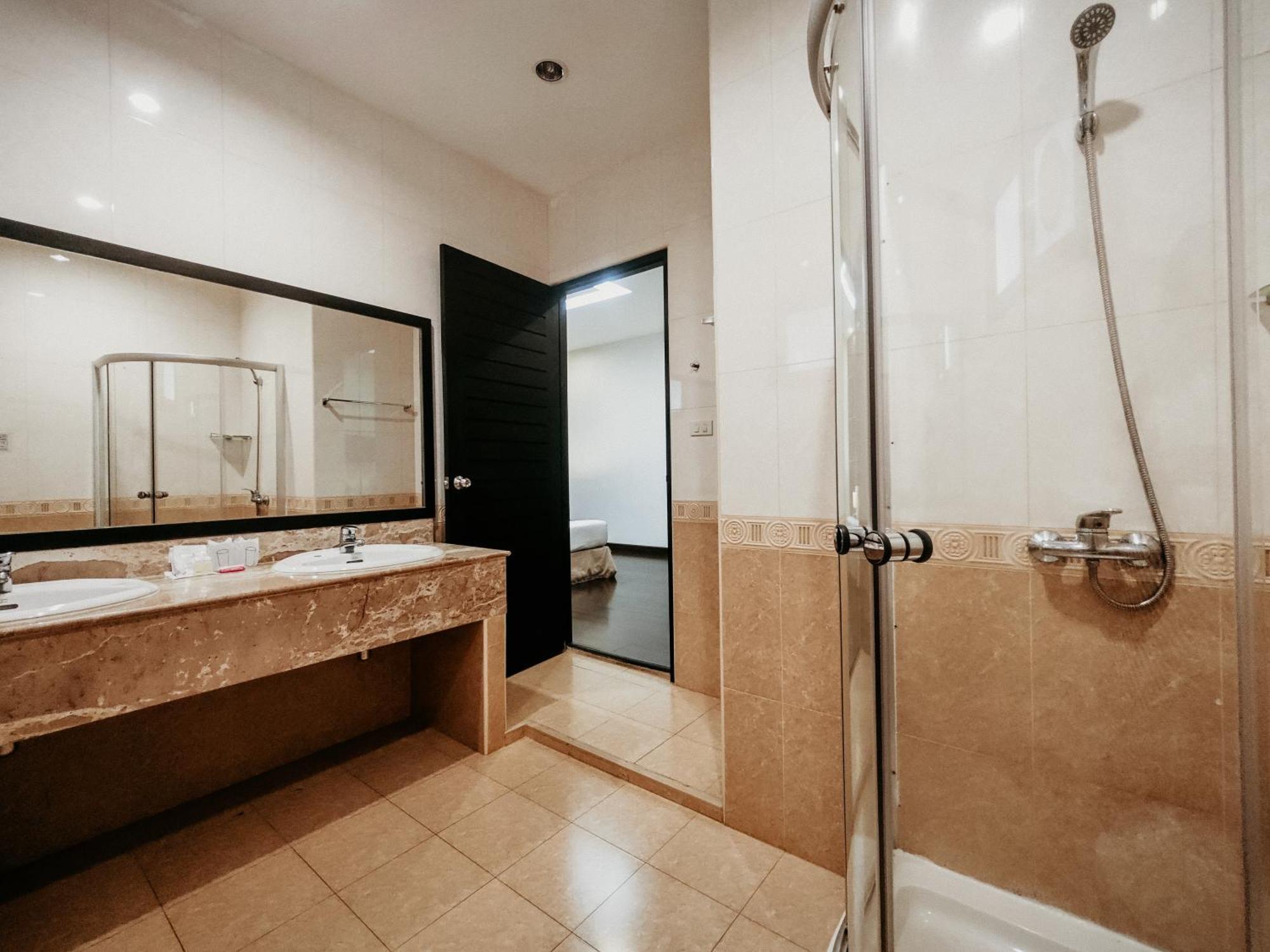 Rawai Grand House -Sha Plus Екстер'єр фото